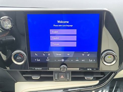 Certified 2024 Lexus NX 250 FWD w/ Towing Package (2000 Lbs) image 16