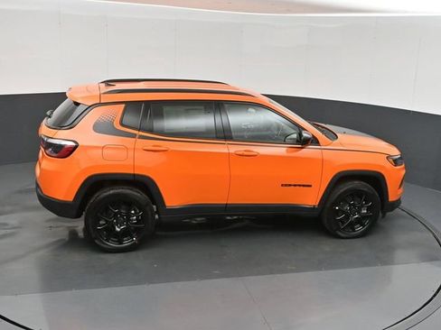 New 2026 Jeep Compass Latitude AWD/4WD image 31