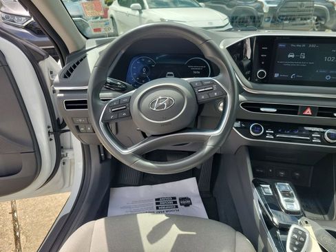 Used 2021 Hyundai Sonata SEL w/ Convenience Package FWD image 19