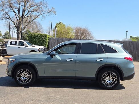 New 2026 Mercedes-Benz GLC 300 4MATIC image 2