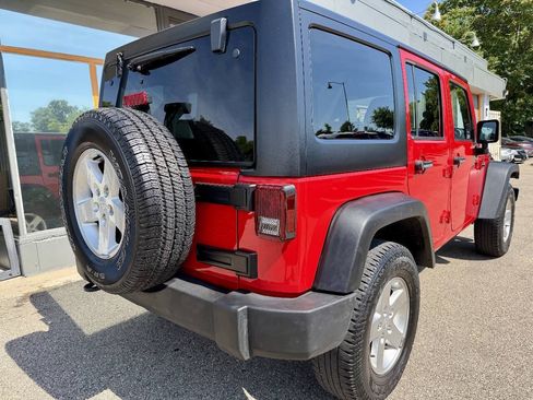 Used 2016 Jeep Wrangler Unlimited Sport w/ Quick Order Package 24S AWD/4WD image 10