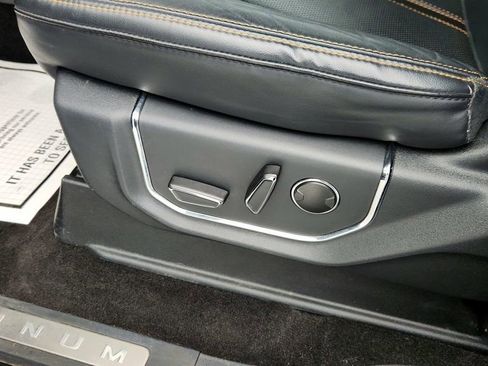 Used 2022 Ford Expedition Max Platinum image 12