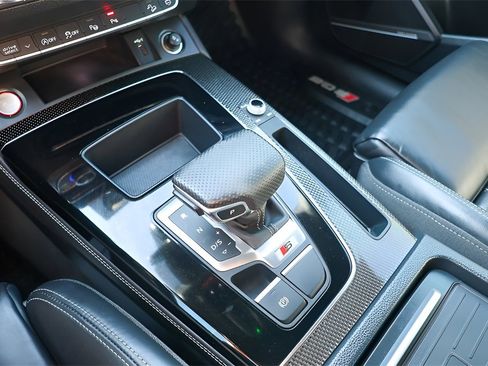 Used 2023 Audi SQ5 Prestige w/ Prestige Package image 16