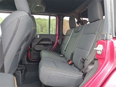 Used 2024 Jeep Wrangler Sahara w/ Safety Group image 10