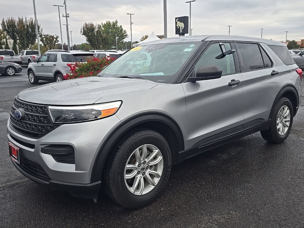 Used 2021 Ford Explorer 4WD w/ Class III Trailer Tow Package image 7