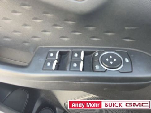 Used 2020 Ford Escape SE image 26