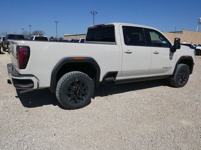 New 2026 GMC Sierra 2500 AT4 w/ AT4 Premium Plus Package