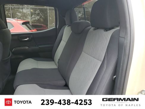 Used 2020 Toyota Tacoma TRD Sport image 20