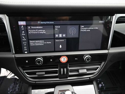 New 2026 Porsche Macan AWD/4WD image 9