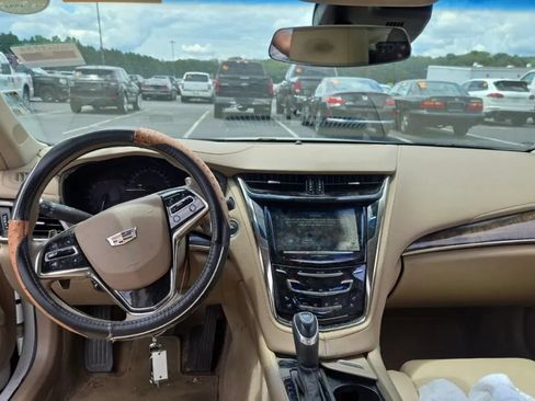 Used 2015 Cadillac CTS Luxury RWD image 2