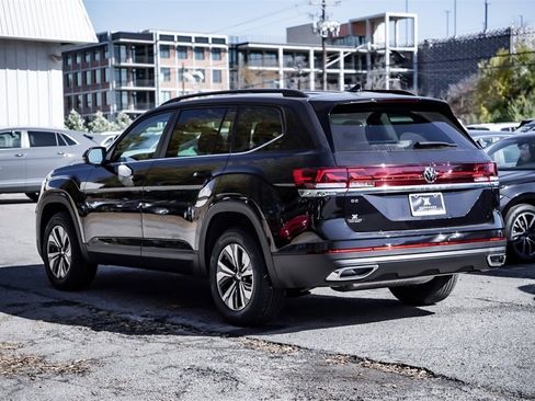 New 2026 Volkswagen Atlas SE image 6