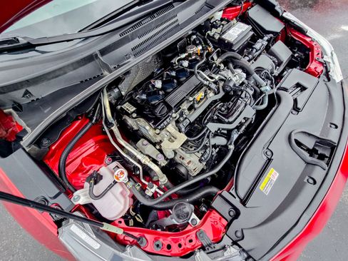 Used 2023 Toyota Corolla LE image 31