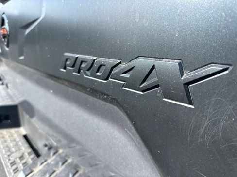 Used 2020 Nissan Titan PRO-4X w/ Pro-4x Convenience Package AWD/4WD image 12