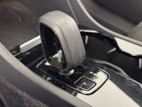 Certified 2023 Volvo C40 P8 Recharge Ultimate w/ Protection Package Premier AWD/4WD image 22