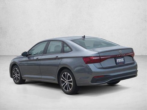 Used 2025 Volkswagen Jetta Sport FWD image 8