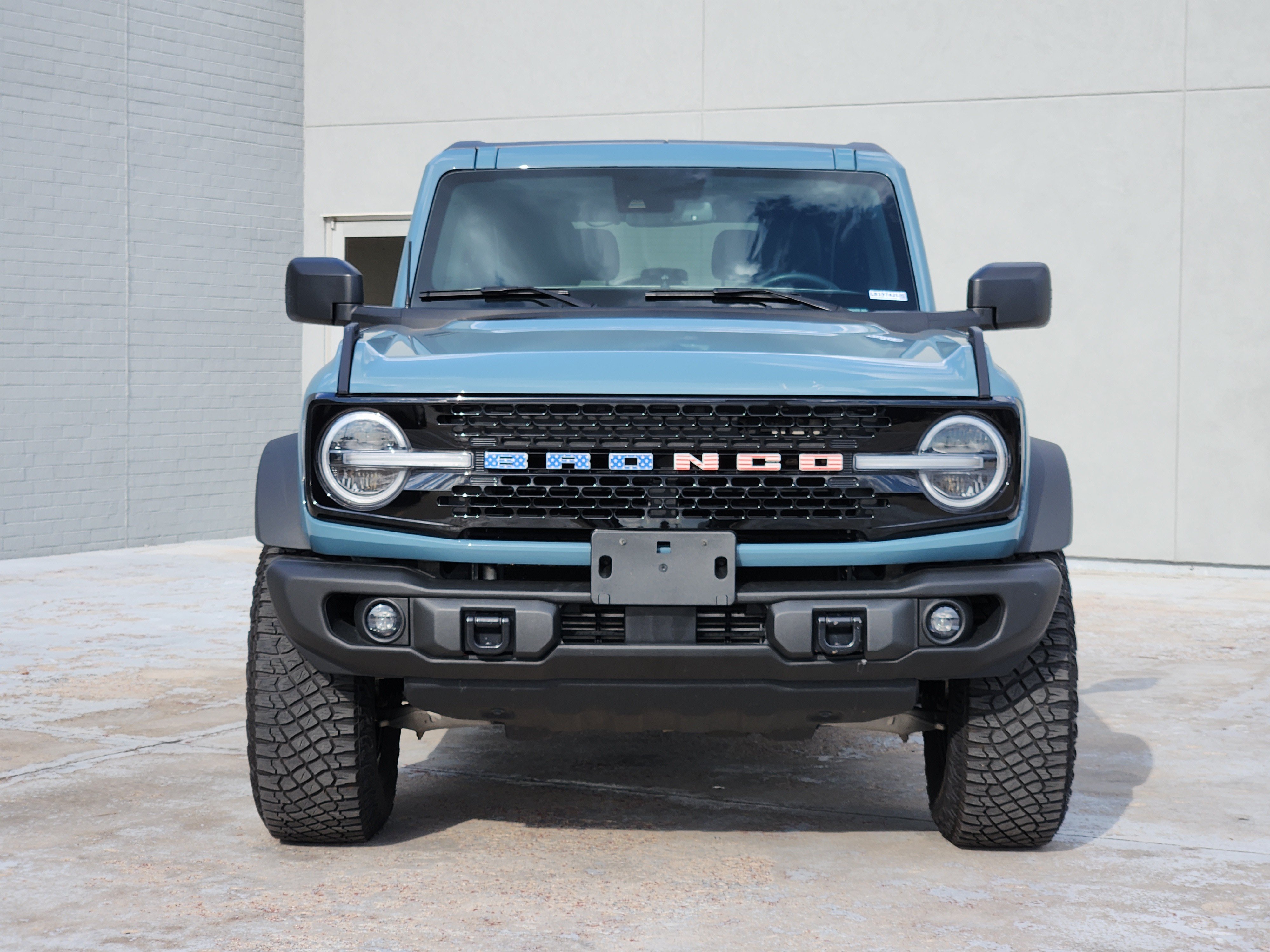 Used 2023 Ford Bronco Wildtrak AWD/4WD image 3