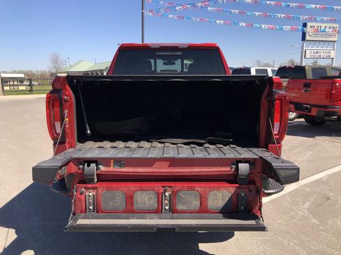 Used 2021 GMC Sierra 1500 AT4 w/ AT4 Preferred Package image 9