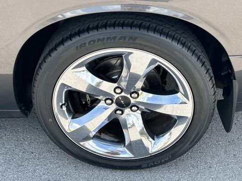 Used 2013 Dodge Challenger R/T RWD image 14