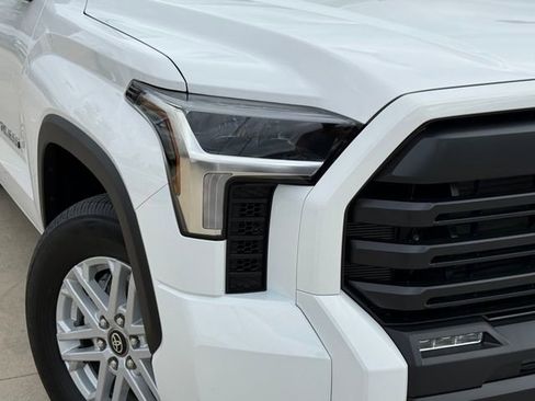 Used 2026 Toyota Tundra SR5 RWD image 3