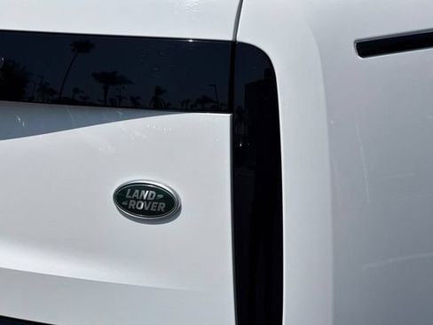 Used 2023 Land Rover Range Rover Autobiography AWD/4WD image 27