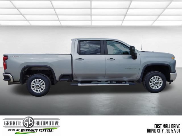 Used 2025 Chevrolet Silverado 2500 LT w/ Convenience Package AWD/4WD image 7