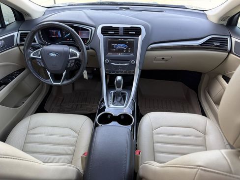 Used 2014 Ford Fusion SE w/ Equipment Group 502A FWD image 14