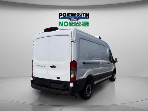 New 2025 Ford Transit 150 148 Medium Roof RWD image 18