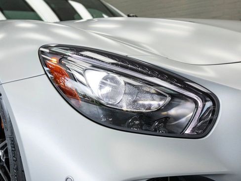 Used 2018 Mercedes-Benz AMG GT R image 18