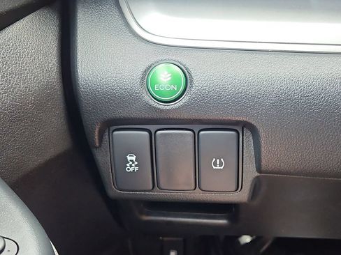 Used 2016 Honda CR-V SE image 16