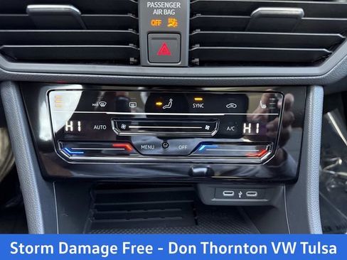 New 2026 Volkswagen Jetta SE FWD image 19