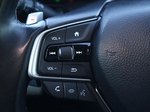 Used 2022 Honda Accord Touring image 23