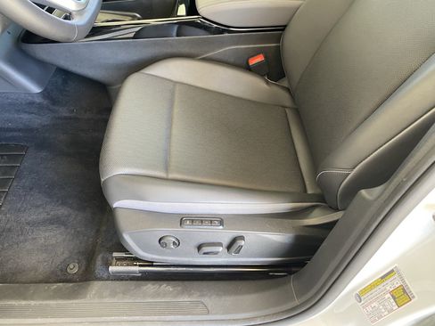 Used 2023 Volkswagen ID.4 Pro S RWD image 34