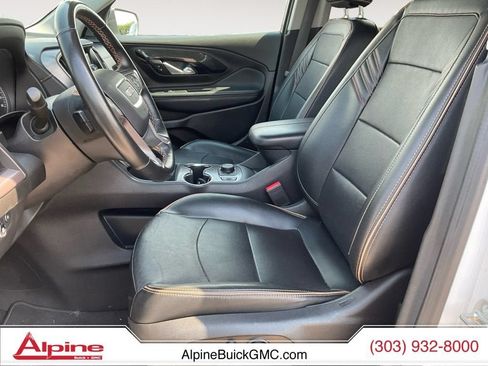 Used 2024 GMC Terrain AT4 AWD/4WD image 9