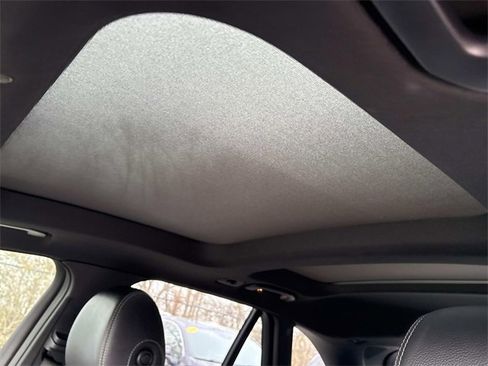 Used 2020 Mercedes-Benz GLC 300 GLC 300 image 28