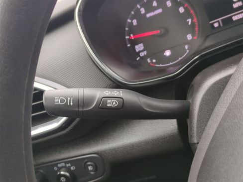 Used 2022 Chevrolet TrailBlazer LT image 25