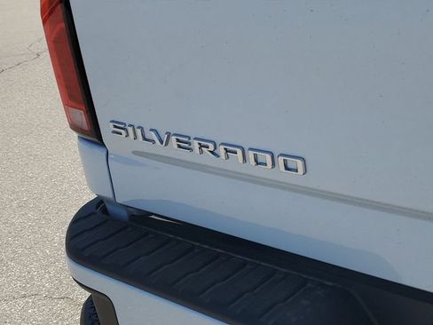 New 2026 Chevrolet Silverado 2500 High Country w/ High Country Premium Package AWD/4WD image 7
