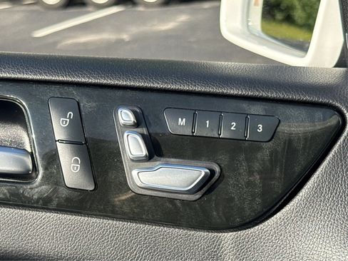 Used 2017 Mercedes-Benz GLE 350 4MATIC image 23