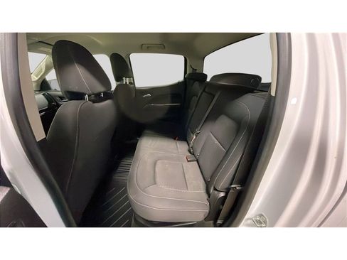Used 2017 GMC Canyon SLE AWD/4WD image 15