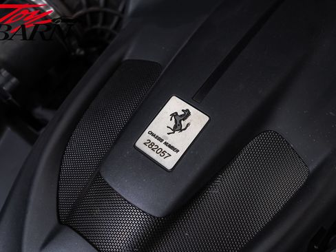 Used 2022 Ferrari Roma RWD image 50