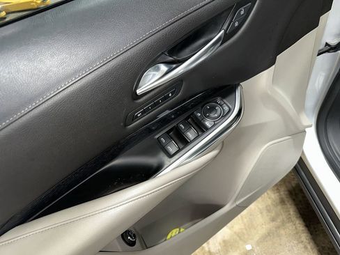 Used 2019 Cadillac XT4 Premium Luxury image 15