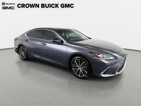 Used 2025 Lexus ES 350 350 w/ Premium Package image 4