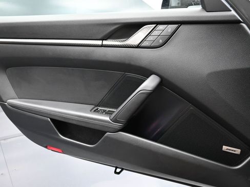 Used 2024 Porsche 911 Carrera 4S image 7