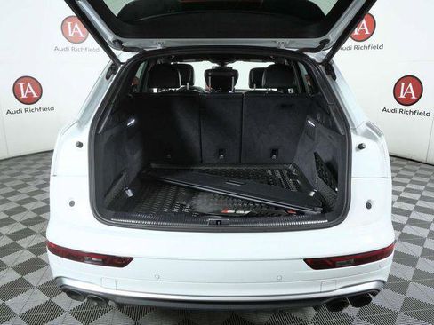 Used 2023 Audi SQ5 Premium Plus w/ Premium Plus Package AWD/4WD image 10