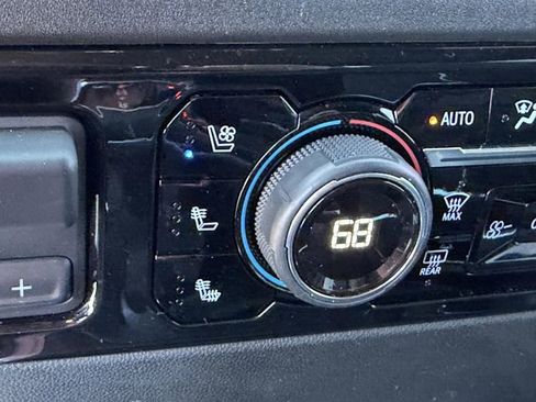 Certified 2024 Chevrolet Silverado 1500 High Country w/ Technology Package image 26