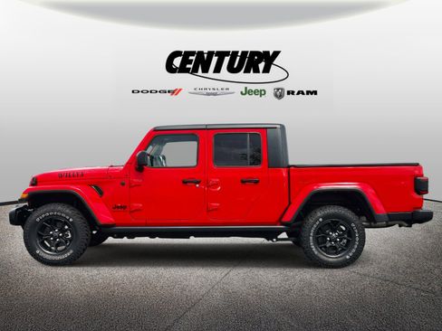 Used 2024 Jeep Gladiator Sport image 7