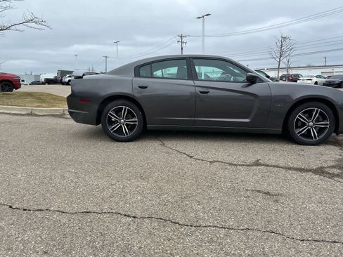 Used 2014 Dodge Charger R/T image 13
