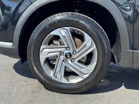 Used 2023 Hyundai Santa Fe SEL image 6