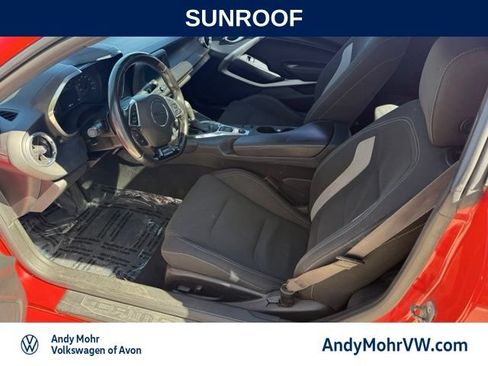 Used 2017 Chevrolet Camaro LT RWD image 11