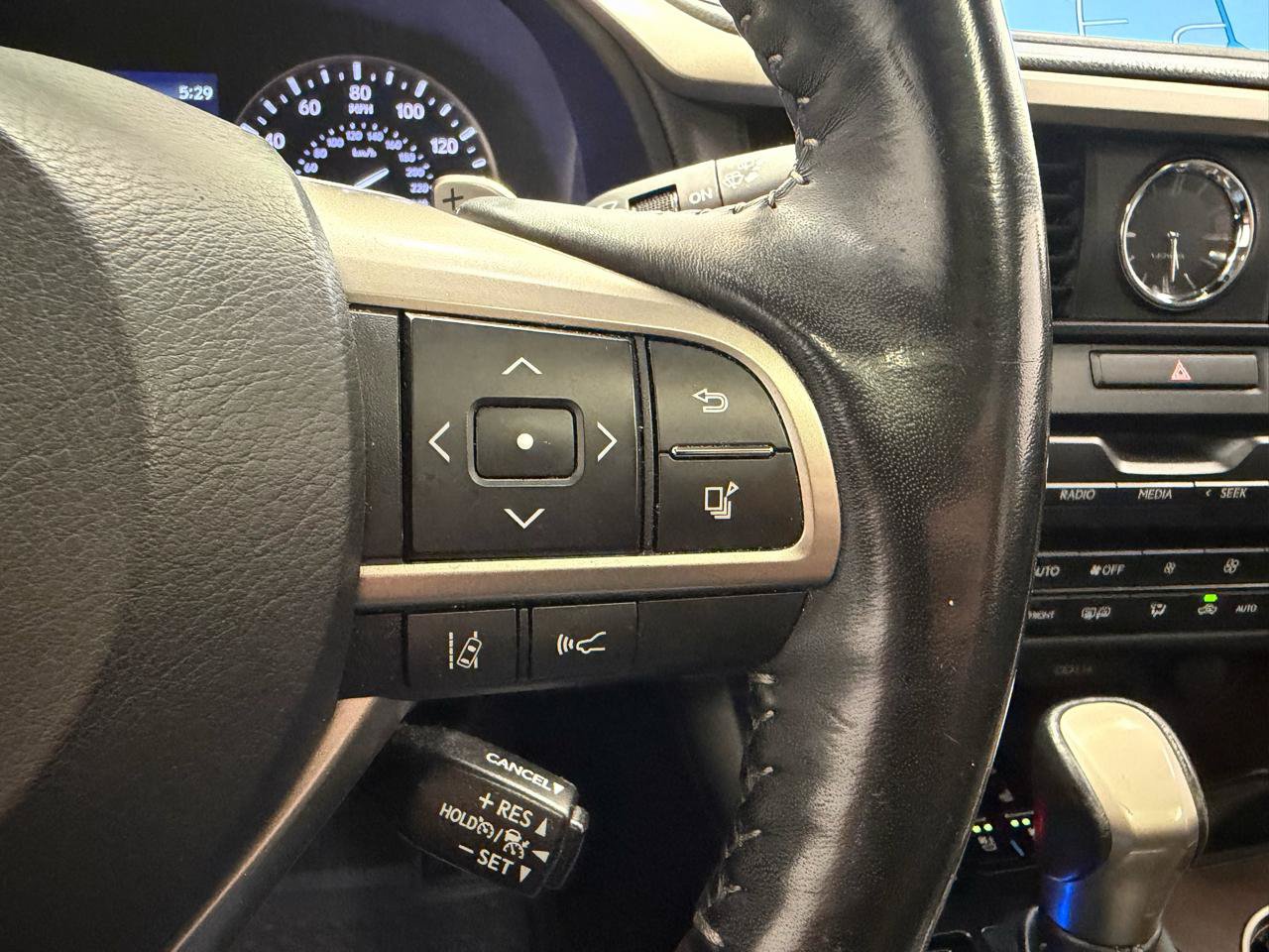 Used 2020 Lexus RX 350 FWD w/ Premium Package image 28