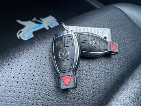 Used 2014 Mercedes-Benz C 300 4MATIC Sedan image 59